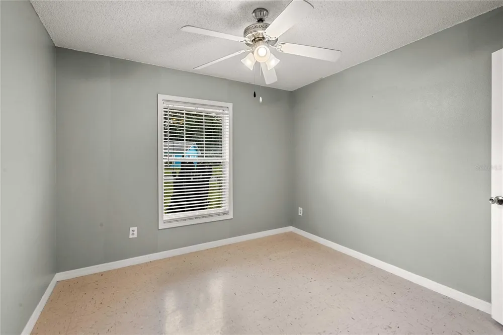 5435 TANGERINE DRIVE Zephyrhills, FL 33542