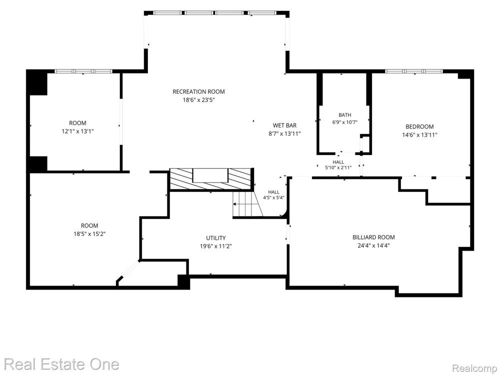 5161 Ledgewood Drive Commerce Charter Township, MI 48382