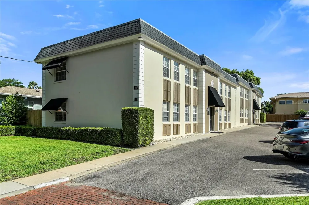 317 E AMELIA STREET #7 Orlando, FL 32801