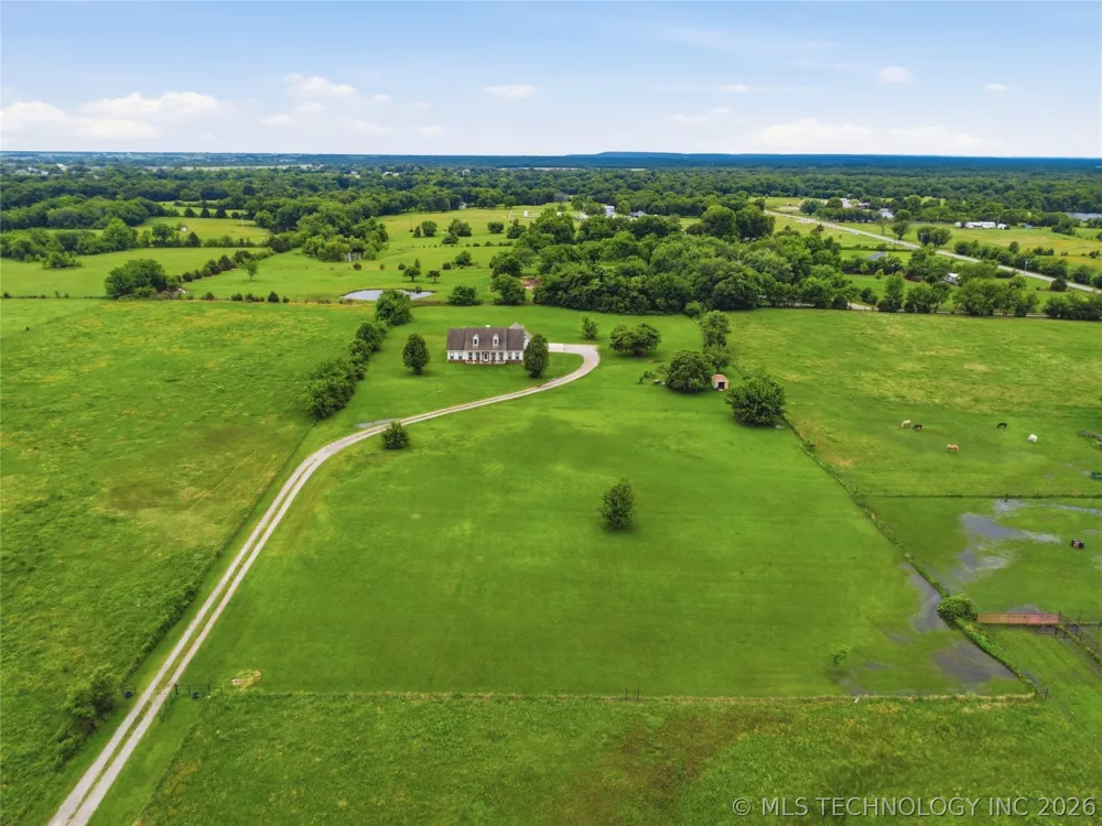 1582 E 166th Street Skiatook, OK 74070