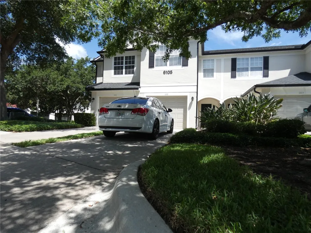 6105 TWAIN STREET #102 Orlando, FL 32835