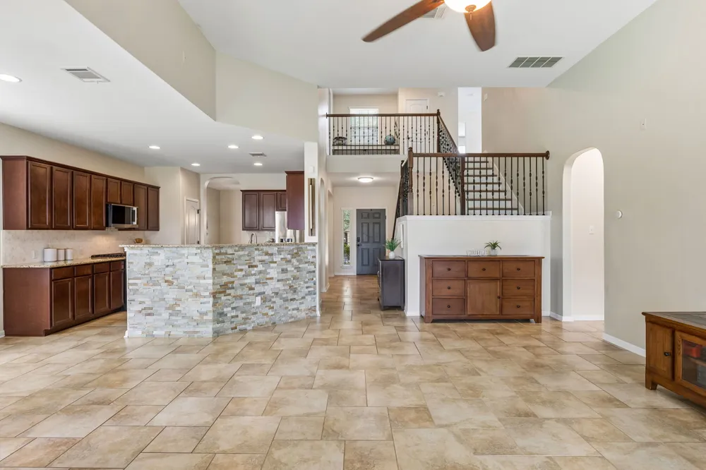 250 Mystic Hollow Buda, TX 78610