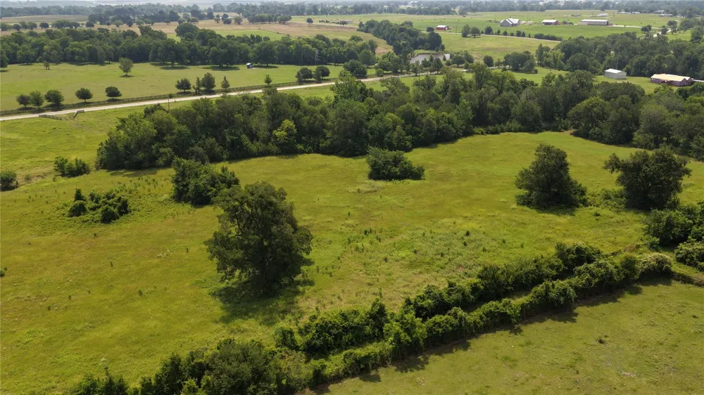 7 Brown College Lane Lane Washington, TX 77880