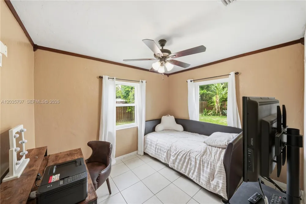 16420 NW 18th Pl Miami Gardens, FL 33054