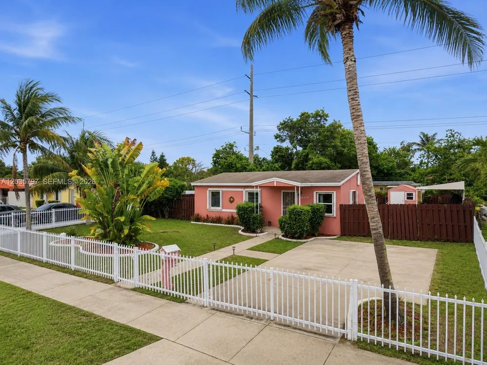 16420 NW 18th Pl Miami Gardens, FL 33054