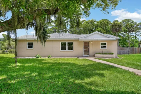 2205 JUNIPER DRIVE