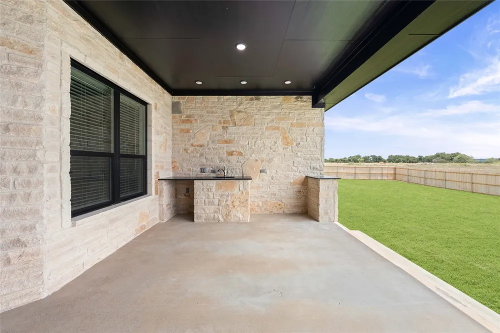 302 Rodeo Road Salado, TX 76571