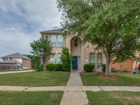 6701 Kinross Drive