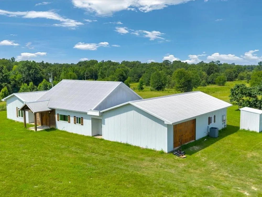 664 County Road 3355 Crockett, TX 75835