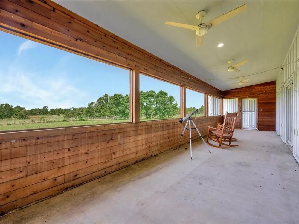 664 County Road 3355 Crockett, TX 75835