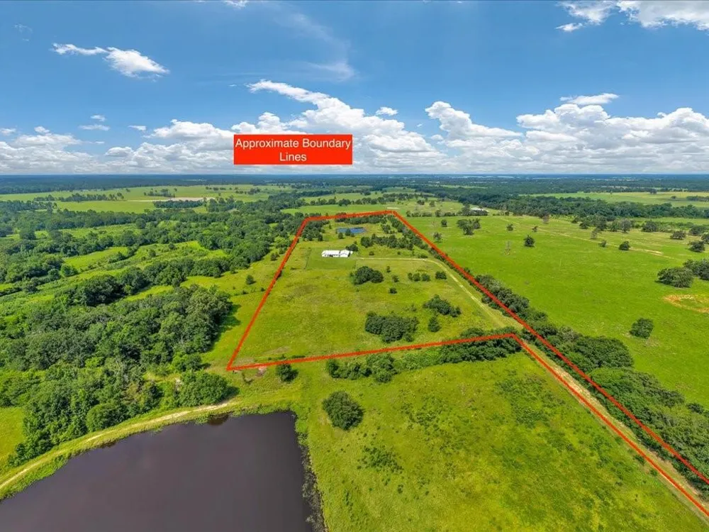 664 County Road 3355 Crockett, TX 75835