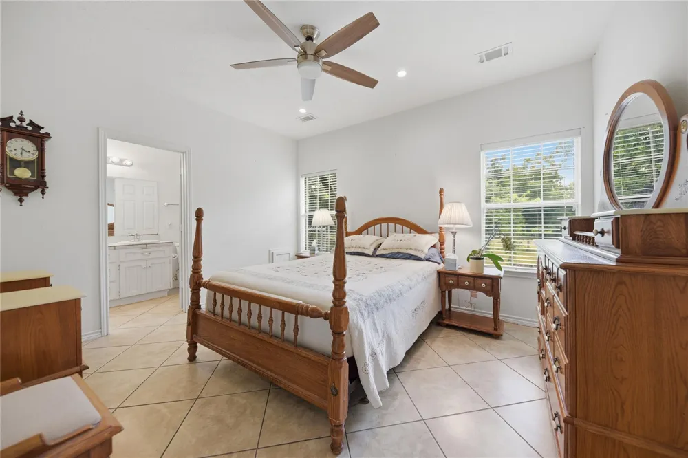 8514 County Road 313 Plantersville, TX 77363