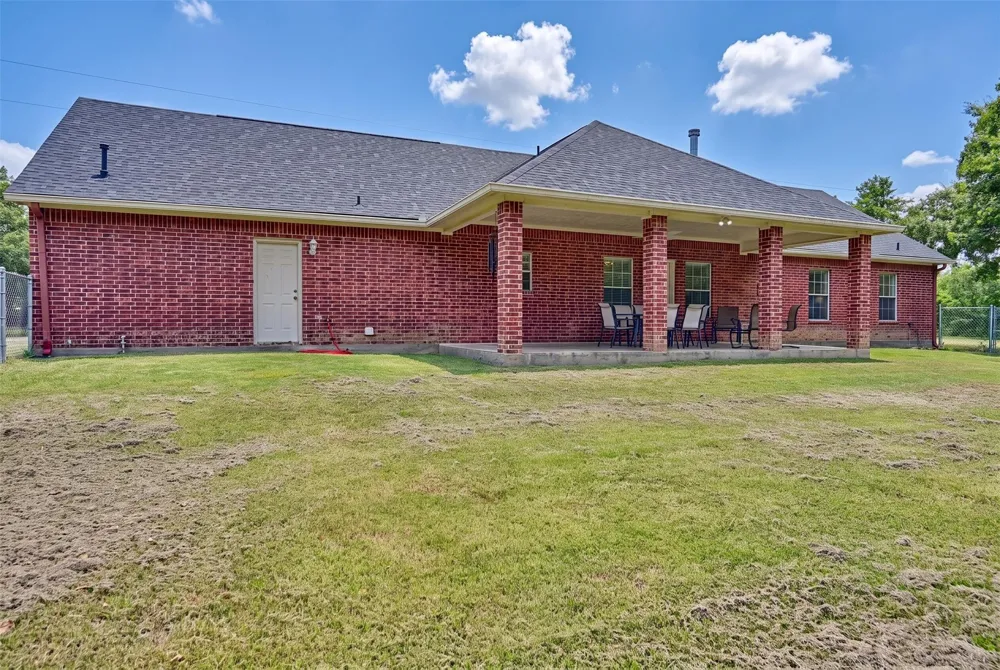 8514 County Road 313 Plantersville, TX 77363