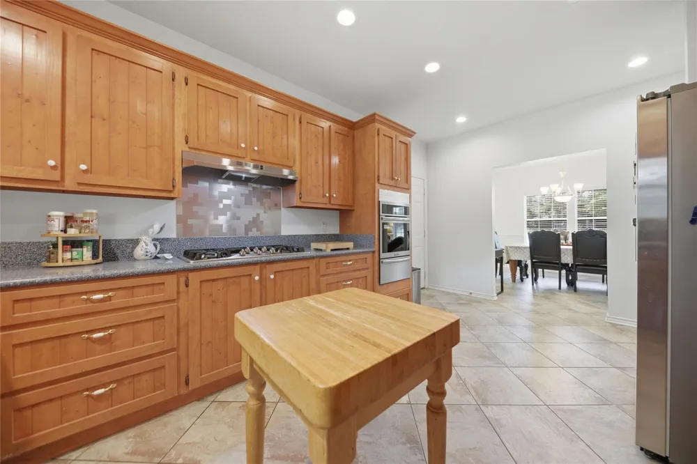 8514 County Road 313 Plantersville, TX 77363