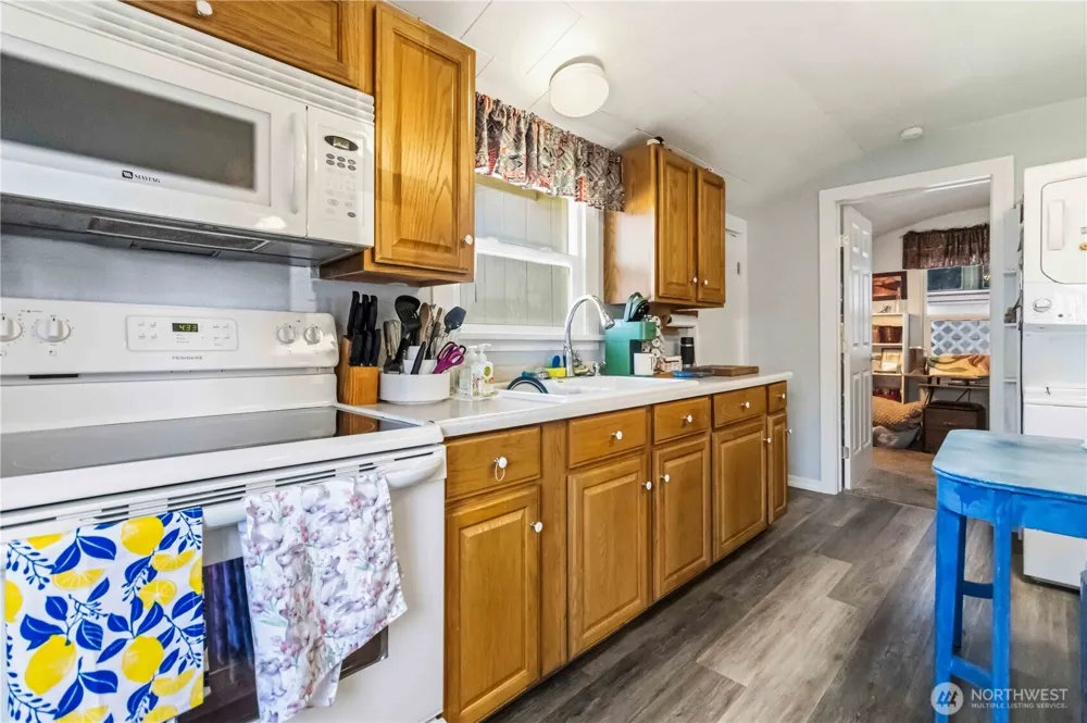 336 SW 3rd Avenue Castle Rock, WA 98611