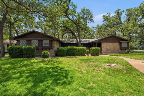 4401 Idylwood