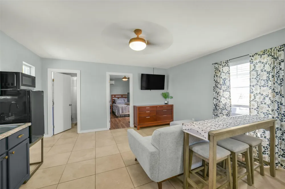 11301 S Fm 441 Road Louise, TX 77455