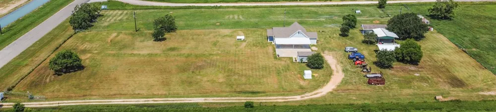 11301 S Fm 441 Road Louise, TX 77455