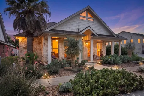 2277 Gruene Lake Drive
