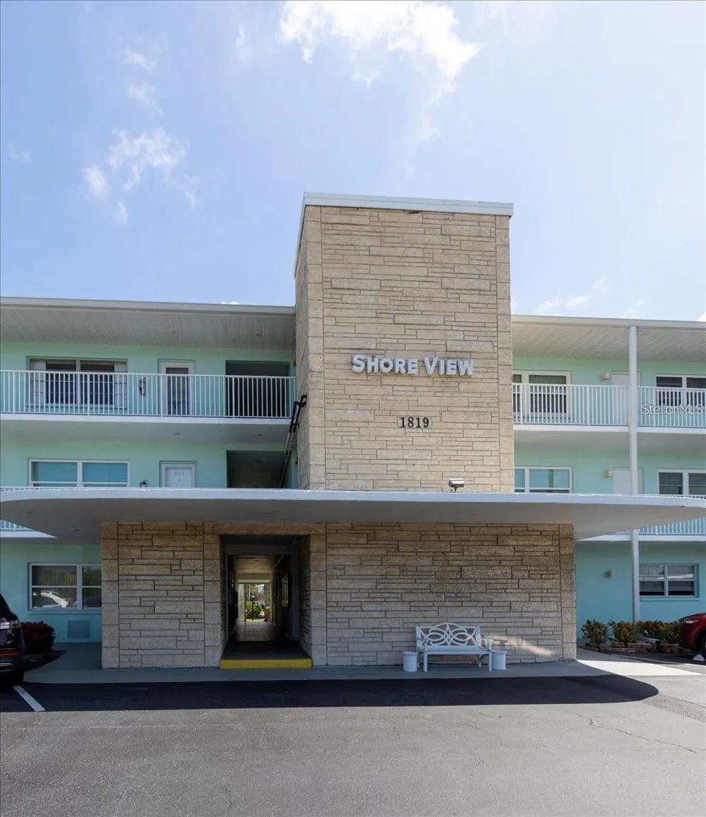 1819 SHORE DRIVE S #110 South Pasadena, FL 33707