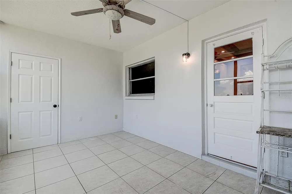 1819 SHORE DRIVE S #110 South Pasadena, FL 33707