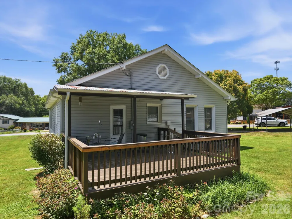 144 E Park Road Ellenboro, NC 28040