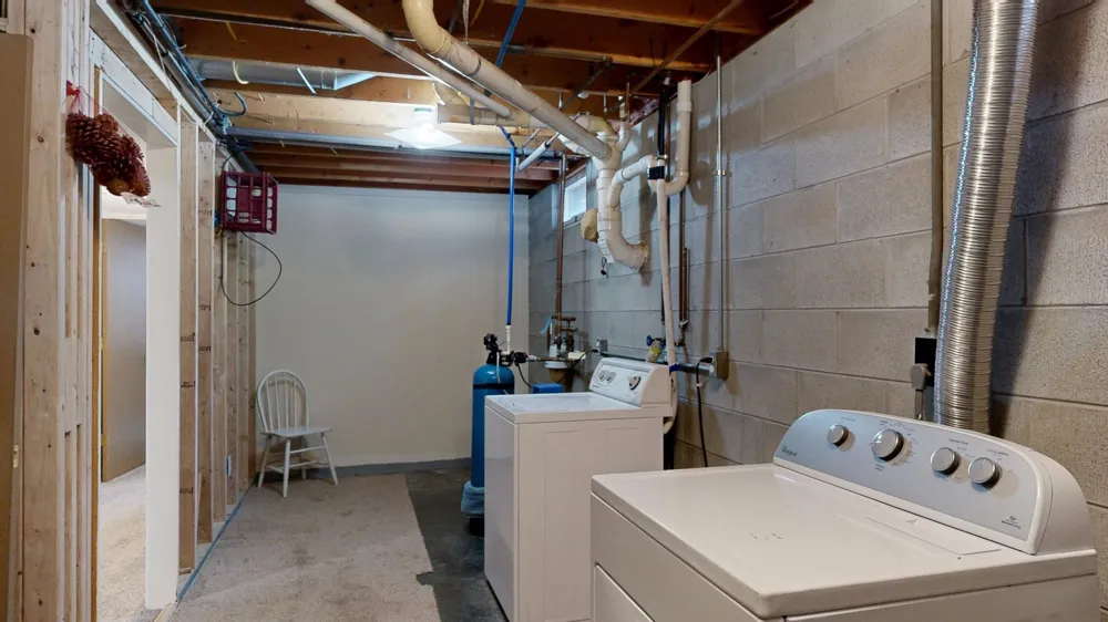 3602 S Winn Road Deerfield Township, MI 48858