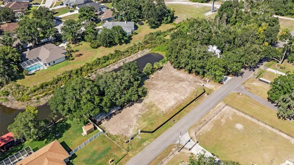 5030 DUQUE ROAD Lutz, FL 33549