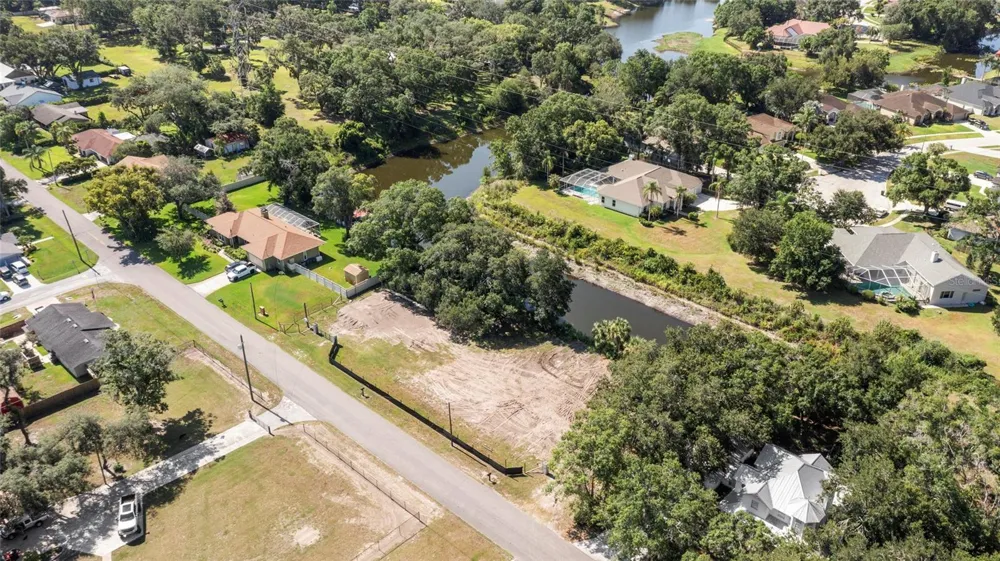 5030 DUQUE ROAD Lutz, FL 33549