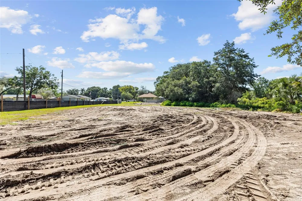 5030 DUQUE ROAD Lutz, FL 33549