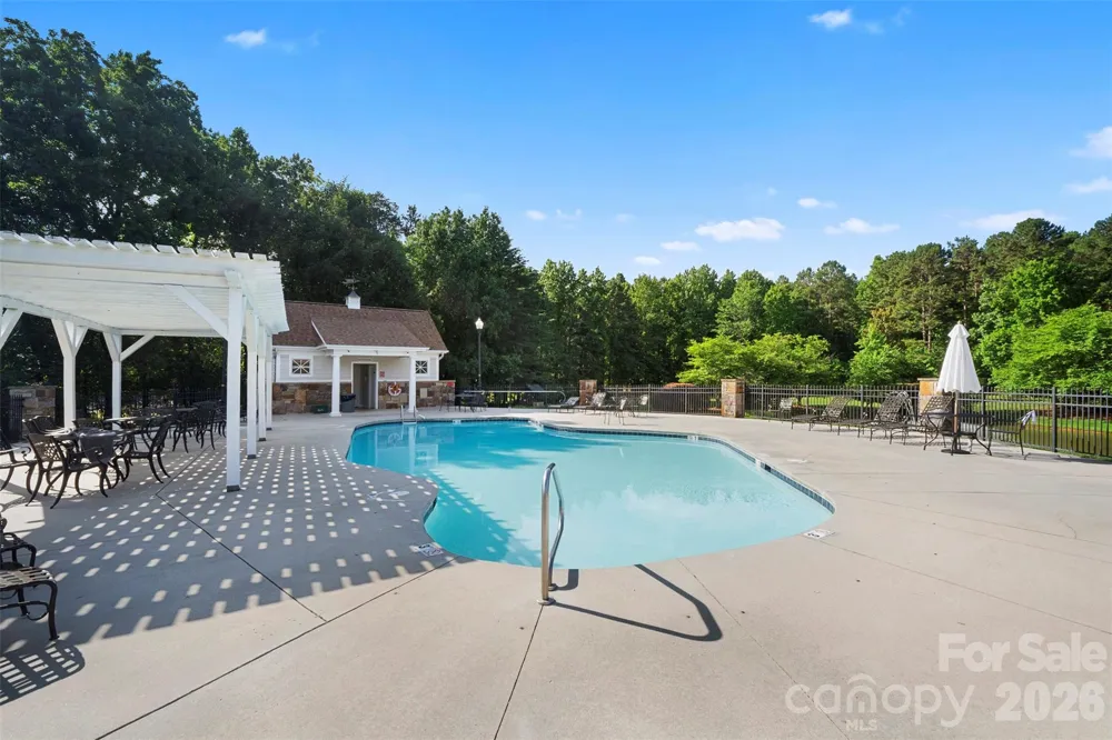 268 Kendricks Cove Lexington, NC 27292