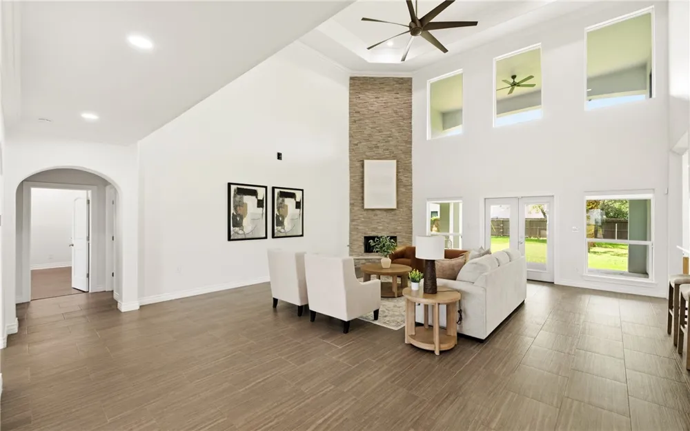 3001 Ocean Drive Corpus Christi, TX 78404