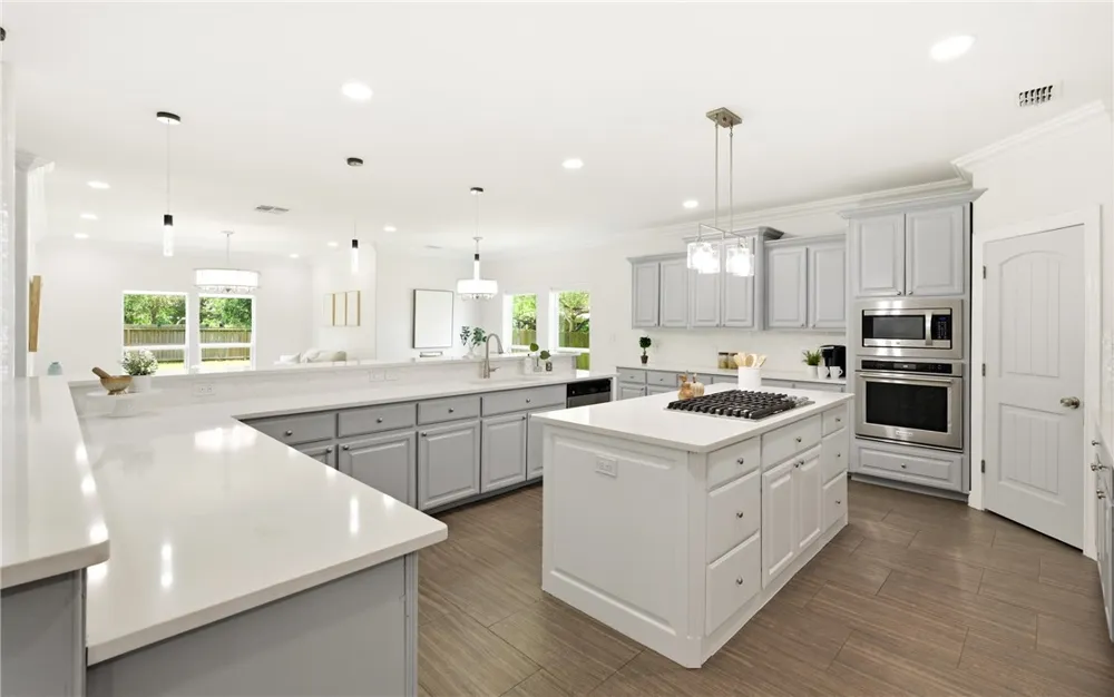 3001 Ocean Drive Corpus Christi, TX 78404