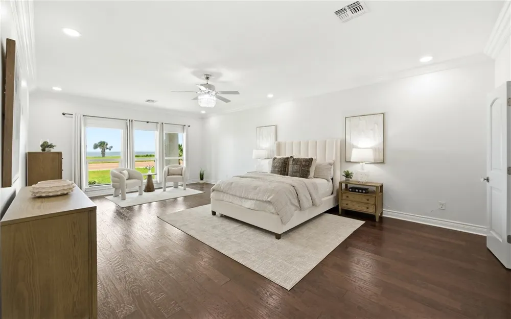3001 Ocean Drive Corpus Christi, TX 78404