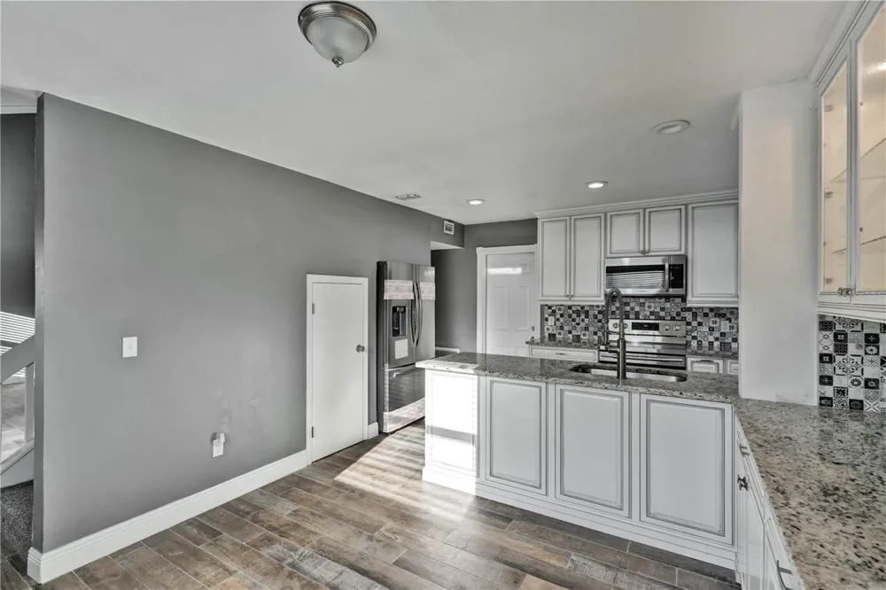 1879 KAMLER AVENUE Orlando, FL 32817