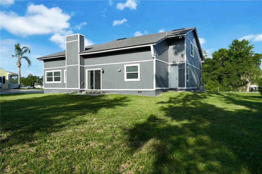 1879 KAMLER AVENUE Orlando, FL 32817