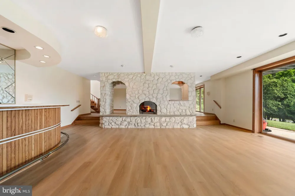 403 WAY ROAD Wilmington, DE 19807
