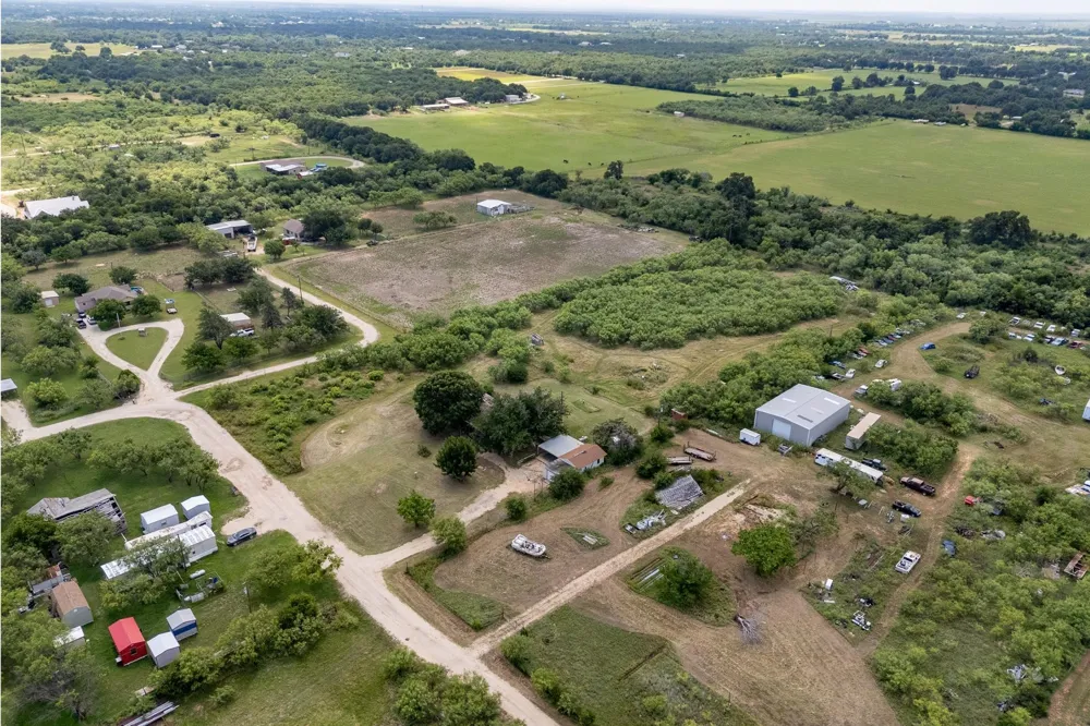 1253 Private Road 2431 Clyde, TX 79510