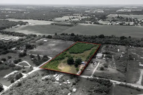 1253 Private Road 2431