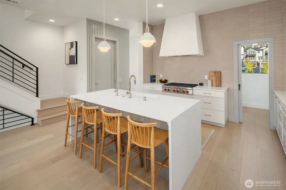 14351 NE 148th Place #3B Woodinville, WA 98072