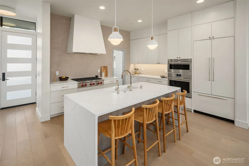 14351 NE 148th Place #3B Woodinville, WA 98072