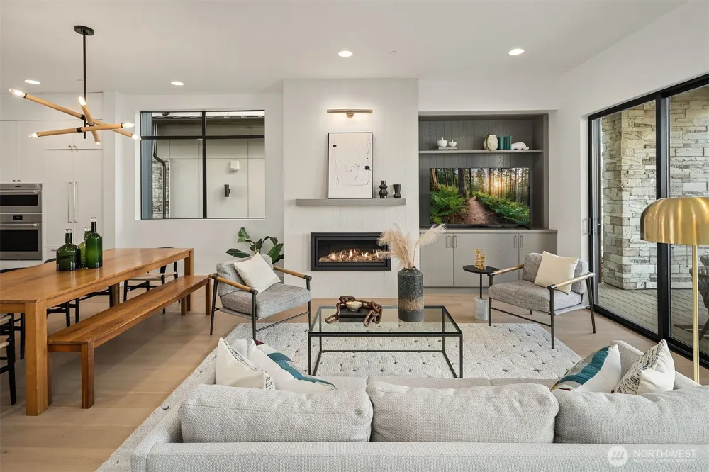 14351 NE 148th Place #3B Woodinville, WA 98072