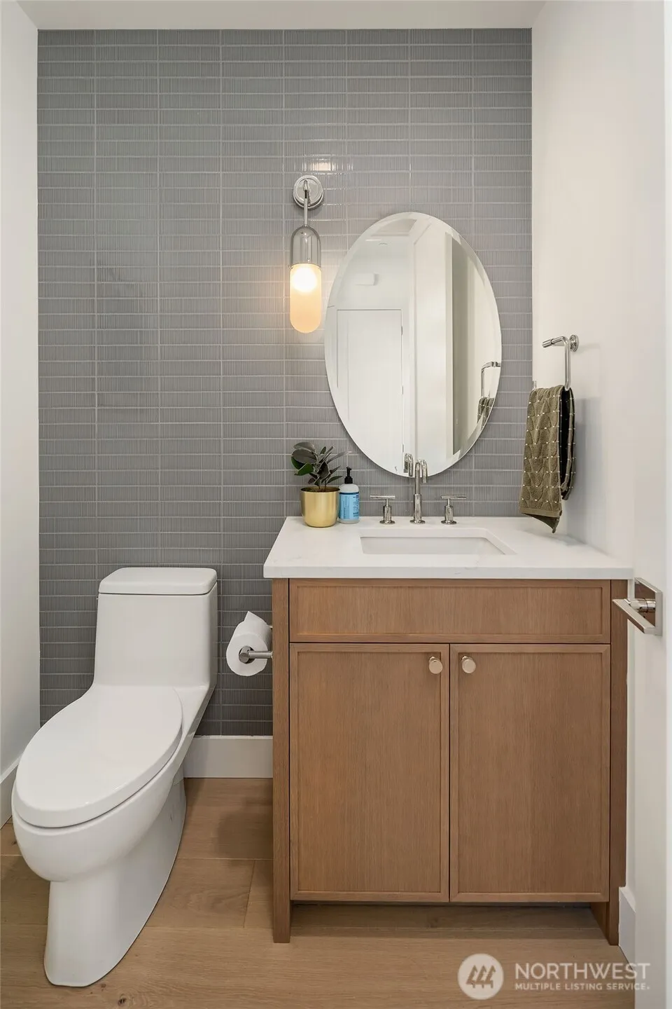 14351 NE 148th Place #3B Woodinville, WA 98072