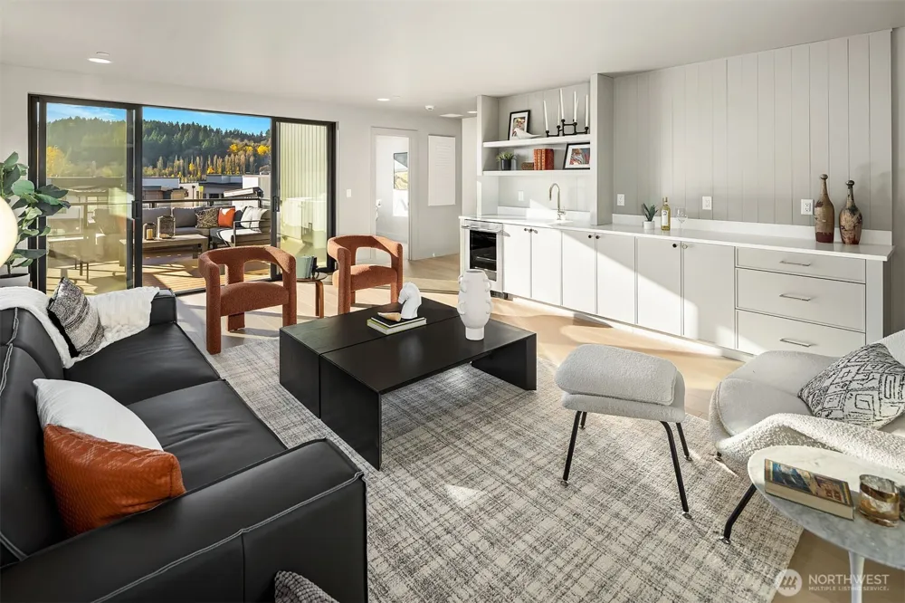 14351 NE 148th Place #3B Woodinville, WA 98072