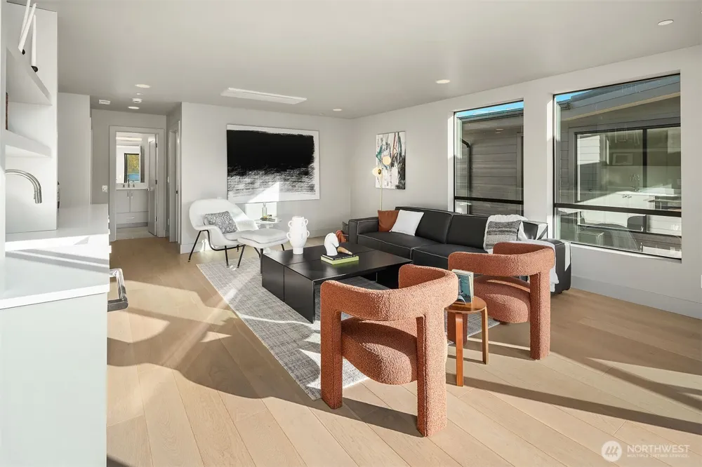 14351 NE 148th Place #3B Woodinville, WA 98072