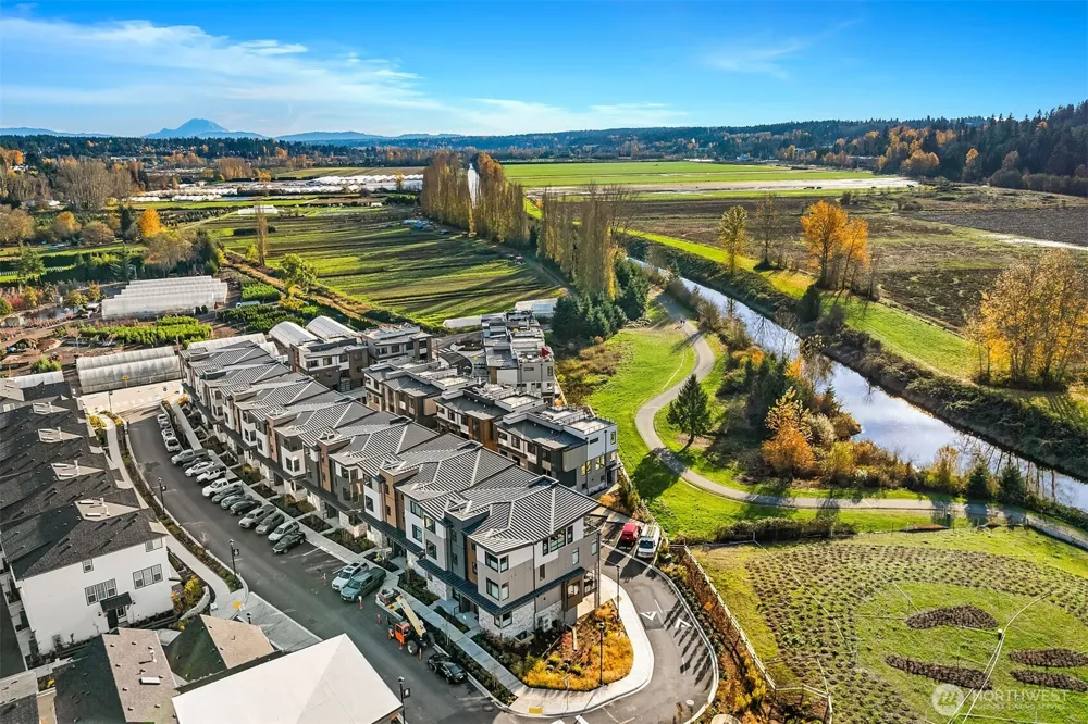14351 NE 148th Place #3B Woodinville, WA 98072