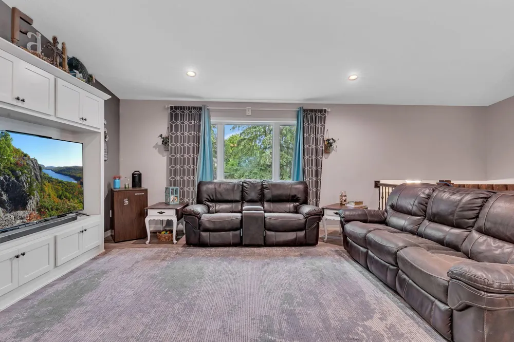 109 Charity Lane Montrose, MN 55363