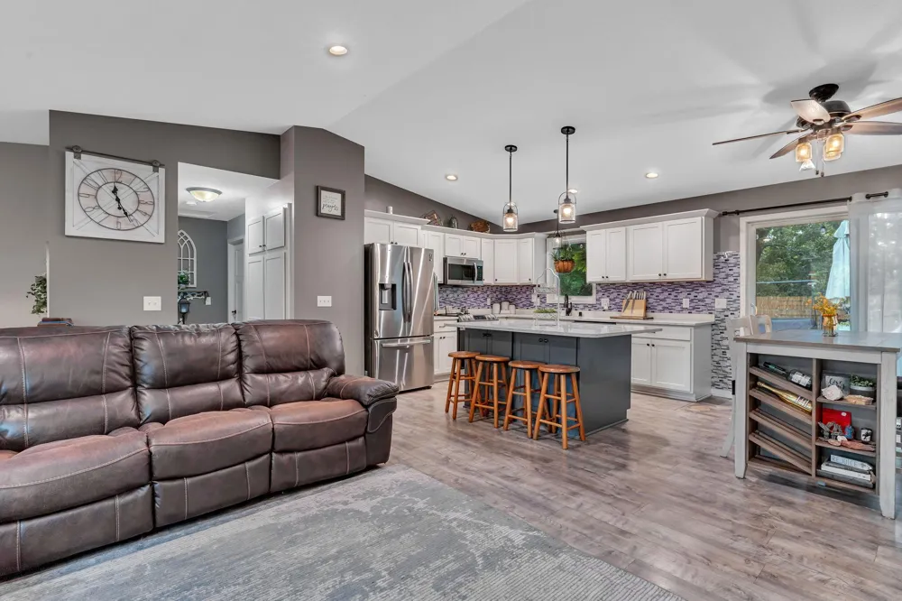 109 Charity Lane Montrose, MN 55363
