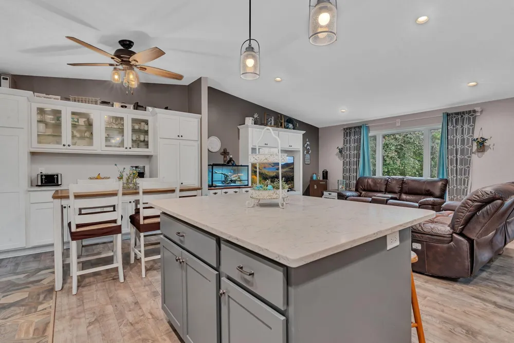 109 Charity Lane Montrose, MN 55363