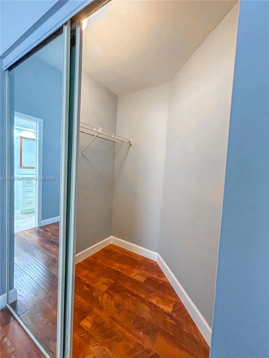 14970 SW 48th Ter #27G Miami, FL 33185